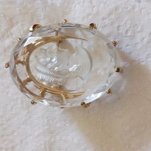 Cameo pendant set in clear lucite